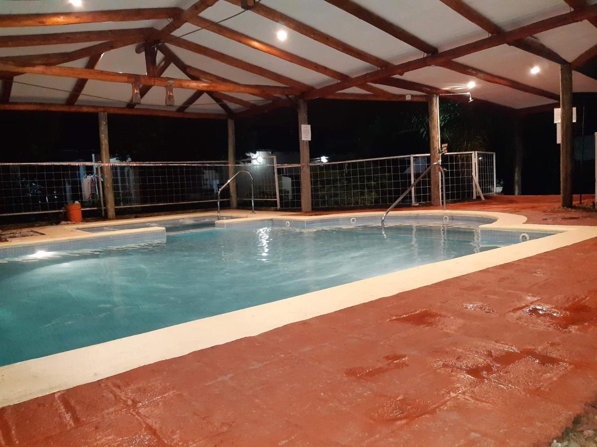 Hotel Y Cabanas Dakota Конкордия Екстериор снимка